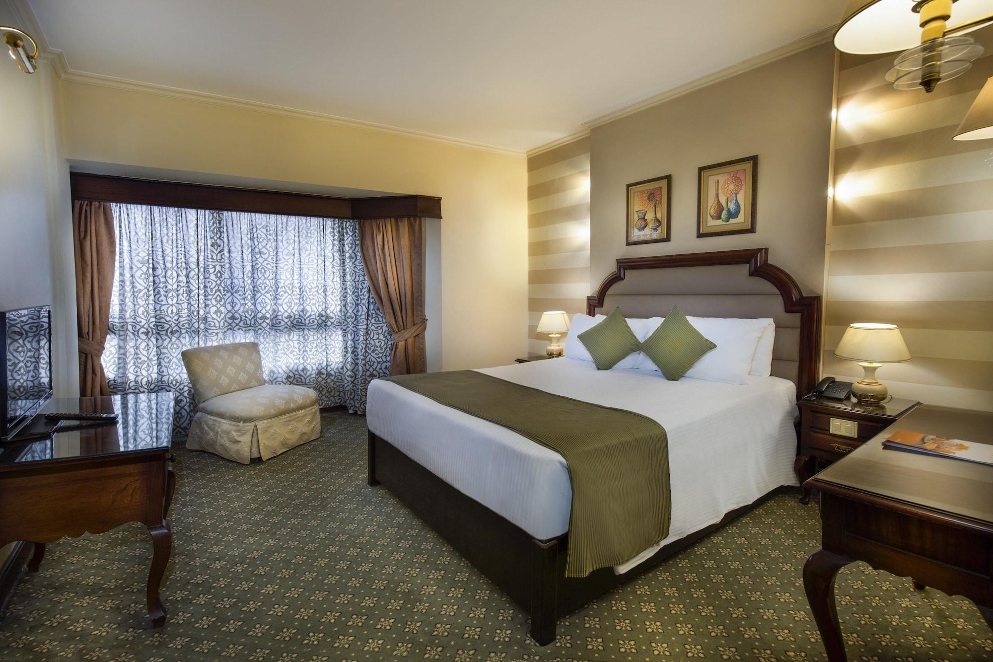 Pyramisa Cairo 5* Giza