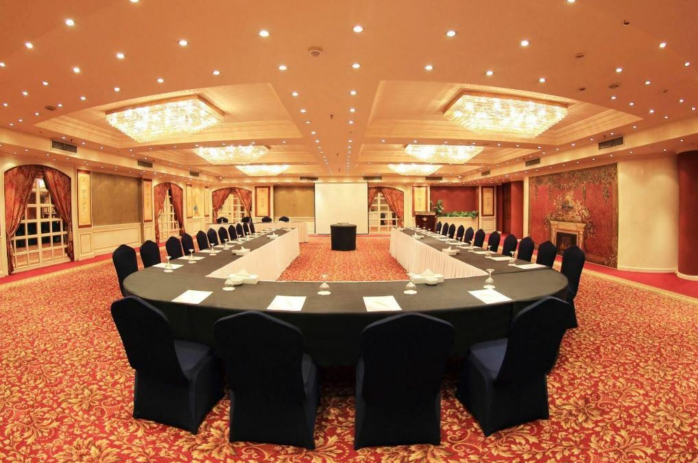 Pyramisa Cairo 5*